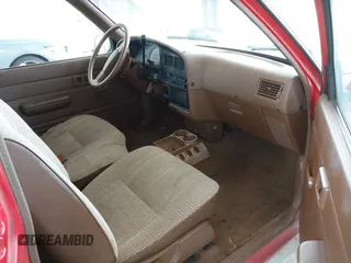 1991 Toyota Pickup с VIN JT4VN93D6M5021180, выставлен на аукционе IAAI как лот 41883926 с пробегом 252 377 миль миль и . История ставок и продаж доступна на DreamBid. Изображение 5.