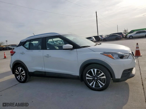 2018 Nissan Kicks SV with VIN 3N1CP5CU4JL506720, listed as a Copart auction lot 50911745 with 149,424 mi miles and Clean Title. Bid and sale history available at carsss.com. Image 4.