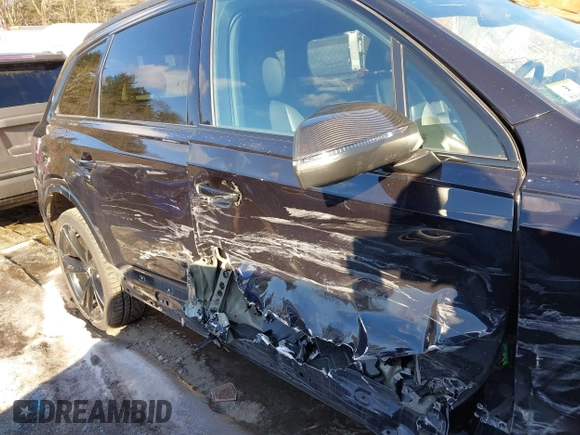 2019 Audi Q7 Prestige with VIN WA1VAAF70KD049749, listed as a IAAI auction lot 41553368 with 88,621 mi miles. Bid and sale history available at carsss.com. Image 13.