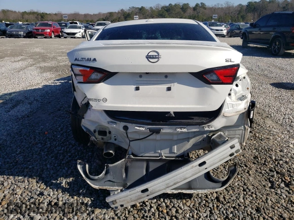 2023 Nissan Altima SL with VIN 1N4BL4EV7PN302500, listed as a Copart auction lot 42050125 with 36,016 mi miles and Salvage Title. Bid and sale history available at DreamBid. Image 6.