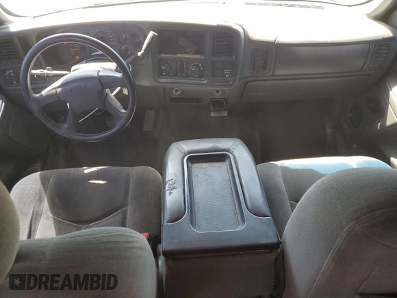2004 Chevrolet Silverado 1500 Work Truck with VIN 2GCEC19V941290590, listed as a Copart auction lot 53563285 with 198,578 mi miles and Salvage Title. Bid and sale history available at carsss.com. Image 8.