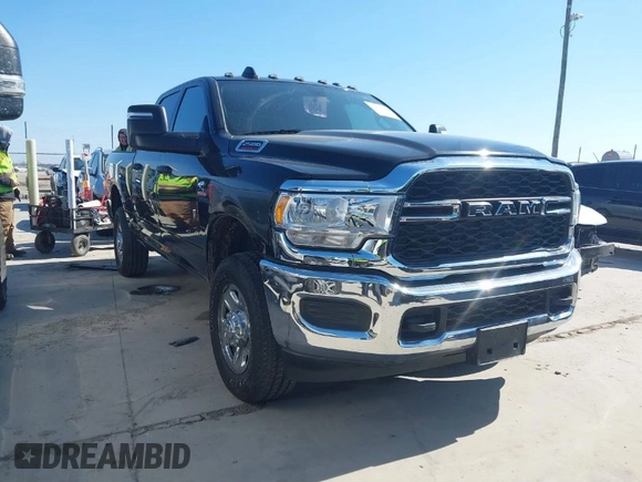 2024 Ram 2500 Tradesman with VIN 3C6UR5CL0RG264829, listed as a IAAI auction lot 41617725 with 46,483 mi miles. Bid and sale history available at carsss.com. Image 1.