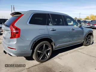 2021 Volvo XC90 Momentum with VIN YV4102PK8M1704922, listed as a Copart auction lot 78708704 with 43,750 mi miles and Salvage Title. Bid and sale history available at carsss.com. Image 3.