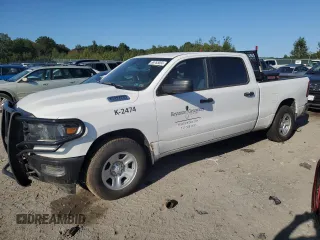 2024 Ram 1500 Tradesman z VIN 1C6SRFNT0RN225627, wystawiony jako Copart lot #69763084 z przebiegiem 4 563 mil mil oraz Szkoda całkowita • Salvage title. Historia ofert i sprzedaży dostępna na DreamBid. Obrazek 1.