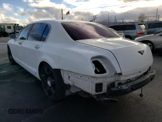 2007 Bentley Flying Spur z VIN SCBBR93W87C047064, wystawiony jako Copart lot #42865763 z przebiegiem Nie podano mil oraz . Historia ofert i sprzedaży dostępna na DreamBid. Obrazek 2.
