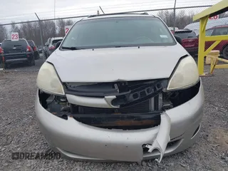 2006 Toyota Sienna CE with VIN 5TDZA23C76S537296, listed as a IAAI auction lot 42055856 with 150,734 mi miles and . Bid and sale history available at carsss.com. Image 6.