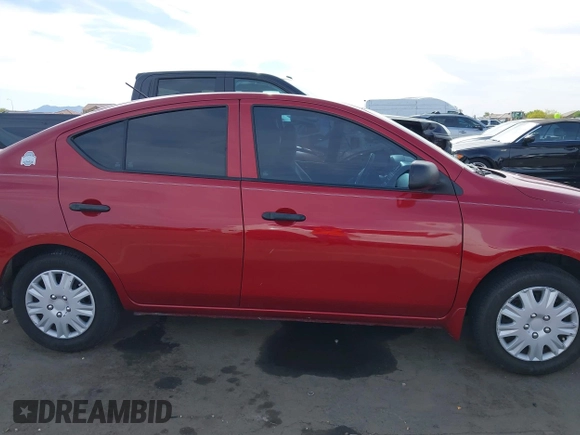 2015 Nissan Versa SV with VIN 3N1CN7AP2FL834014, listed as a IAAI auction lot 42169624 with 70,046 mi miles. Bid and sale history available at carsss.com. Image 14.