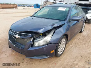 2014 Chevrolet Cruze ECO with VIN 1G1PH5SB9E7293326, listed as a IAAI auction lot 39634650 with 172,447 mi miles. Bid and sale history available at carsss.com. Image 6.
