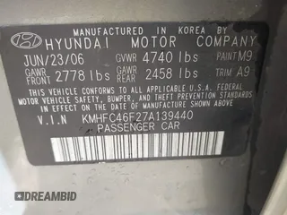 2007 Hyundai Azera SE with VIN KMHFC46F27A139440, listed as a IAAI auction lot 42058893 with 218,540 mi miles. Bid and sale history available at carsss.com. Image 9.