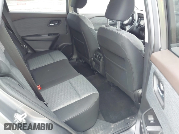 2021 Nissan Rogue SV z VIN JN8AT3BBXMW205344, wystawiony jako IAAI lot #42205011 z przebiegiem 30 895 mil mil oraz . Historia ofert i sprzedaży dostępna na DreamBid. Obrazek 8.