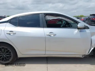 2021 Nissan Sentra SV z VIN 3N1AB8CV4MY305942, wystawiony jako IAAI lot #42090322 z przebiegiem 41 516 mil mil oraz . Historia ofert i sprzedaży dostępna na DreamBid. Obrazek 13.