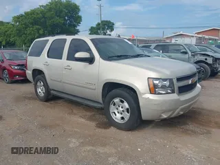 2007 Chevrolet Tahoe LT with VIN 1GNFK13047R277852, listed as a IAAI auction lot 42719854 with 152,929 mi miles and . Bid and sale history available at DreamBid. Image 1.