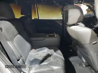 2013 Infiniti QX56 z VIN JN8AZ2NF2D9550941, wystawiony jako Copart lot #70451624 z przebiegiem Nie podano mil oraz Szkoda całkowita • Salvage title. Historia ofert i sprzedaży dostępna na DreamBid. Obrazek 11.