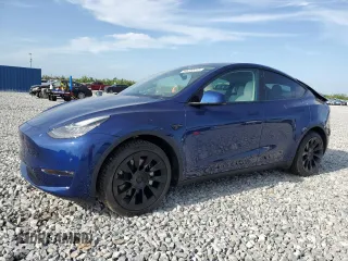 2022 Tesla Model Y Long Range z VIN 7SAYGDEE2NF433907, wystawiony jako Copart lot #54402215 z przebiegiem 44 765 mil mil oraz Szkody całkowita. Historia ofert i sprzedaży dostępna na DreamBid. Obrazek 1.
