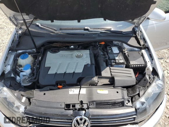 2013 Volkswagen Jetta TDI w/Sunroof & Nav with VIN 3VWPL7AJ3DM683849, listed as a Copart auction lot 64334965 with 173,997 mi miles and Non repairable. Bid and sale history available at DreamBid. Image 11.