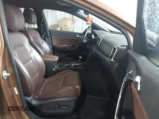 2017 Kia Sportage SX Turbo z VIN KNDPR3A6XH7167204, wystawiony jako IAAI lot #42403880 z przebiegiem 157 308 mil mil oraz . Historia ofert i sprzedaży dostępna na DreamBid. Obrazek 5.