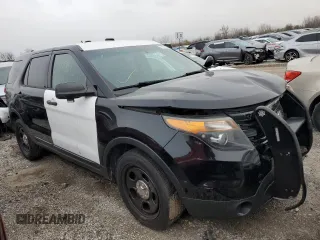 2015 Ford Utility Police Interceptor with VIN 1FM5K8AR5FGA41635, listed as a Copart auction lot 77618234 with 0 mi miles and Salvage Title. Bid and sale history available at carsss.com. Image 4.