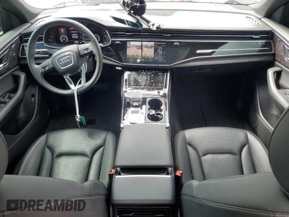 2020 Audi Q8 Prestige z VIN WA1FVAF16LD005292, wystawiony jako Copart lot #57674325 z przebiegiem 62 874 mil mil oraz Szkoda całkowita • Salvage title. Historia ofert i sprzedaży dostępna na DreamBid. Obrazek 8.