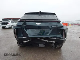 2024 Cadillac LYRIQ Luxury z VIN 1GYKPPRL5RZ129185, wystawiony jako IAAI lot #40825414 z przebiegiem 621 mil mil oraz . Historia ofert i sprzedaży dostępna na DreamBid. Obrazek 16.