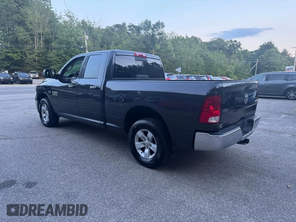 2018 Ram 1500 SLT with VIN 1C6RR7GT9JS332635, listed as a Copart auction lot 62611895 with 188,631 mi miles and Clean title. Bid and sale history available at DreamBid. Image 3.