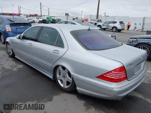 2003 Mercedes-Benz S-Class 4.3L with VIN WDBNG70J03A362023, listed as a IAAI auction lot 42110141 with 94,052 mi miles. Bid and sale history available at carsss.com. Image 3.
