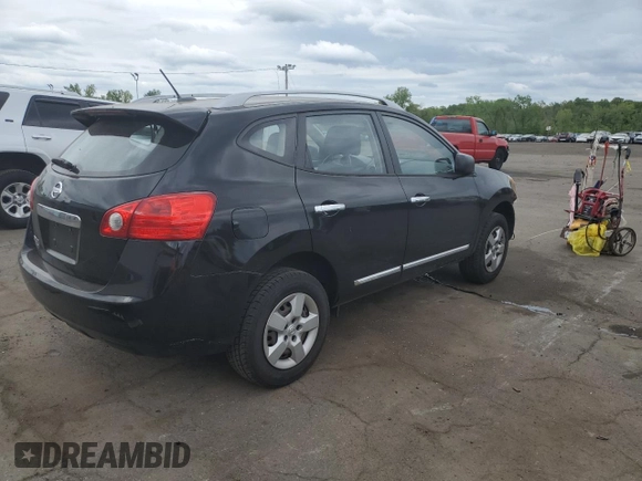 2015 Nissan Rogue S z VIN JN8AS5MV9FW764652, wystawiony jako Copart lot #56735095 z przebiegiem 104 647 mil mil oraz Szkody całkowita. Historia ofert i sprzedaży dostępna na DreamBid. Obrazek 3.
