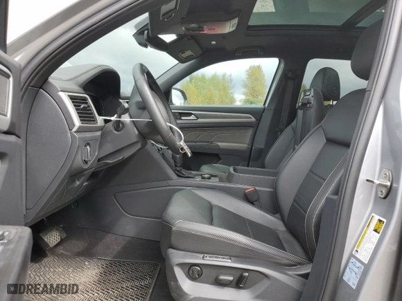 2022 Volkswagen Atlas Cross Sport 3.6L V6 SEL with VIN 1V2BE2CA3NC203446, listed as a Copart auction lot 70006024 with 28,356 mi miles and Salvage Title. Bid and sale history available at carsss.com. Image 7.