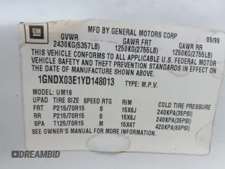 2000 Chevrolet Venture LT 1SD Pkg with VIN 1GNDX03E1YD148013, listed as a IAAI auction lot 41861983 with 107,638 mi miles. Bid and sale history available at carsss.com. Image 9.