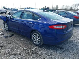 2014 Ford Fusion SE with VIN 3FA6P0H72ER374386, listed as a IAAI auction lot 41938833 with 140,095 mi miles. Bid and sale history available at carsss.com. Image 3.