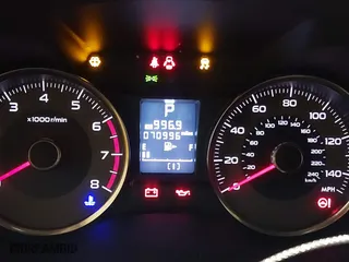 2016 Subaru Forester 2.0XT Premium with VIN JF2SJGDC4GH551225, listed as a IAAI auction lot 40831025 with 70,996 mi miles. Bid and sale history available at carsss.com. Image 7.