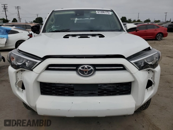 2021 Toyota 4Runner SR5 with VIN JTEEU5JR4M5231007, listed as a Copart auction lot 61396175 with 74,973 mi miles and Salvage title. Bid and sale history available at DreamBid. Image 5.