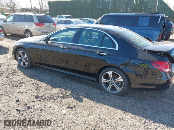 2016 Mercedes-Benz C 300 Luxury with VIN 55SWF4KB4GU146426, listed as a IAAI auction lot 41959337 with Not Provided miles and . Bid and sale history available at DreamBid. Image 3.