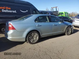 2010 Ford Fusion Hybrid with VIN 3FADP0L36AR288813, listed as a Copart auction lot 52039765 with 184,238 mi miles and Salvage title. Bid and sale history available at DreamBid. Image 3.