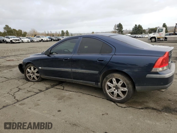 2004 Volvo S60 with VIN YV1RH59H142395252, listed as a Copart auction lot 86913824 with 139,999 mi miles and Salvage Title. Bid and sale history available at carsss.com. Image 2.