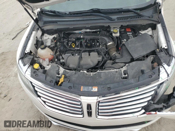 2018 Lincoln MKC Select with VIN 5LMCJ2C96JUL13900, listed as a Copart auction lot 81242704 with 52,571 mi miles and Non Repairable. Bid and sale history available at DreamBid. Image 12.