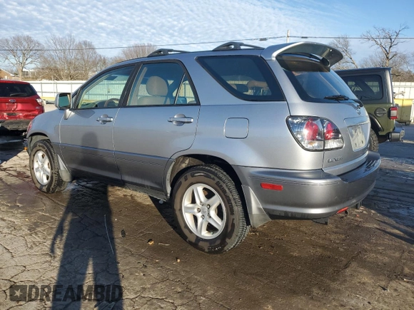 2002 Lexus RX 300 with VIN JTJHF10U920290104, listed as a Copart auction lot 87077024 with 182,359 mi miles and Salvage Title. Bid and sale history available at carsss.com. Image 2.