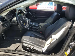 2014 BMW 4 Series 435i z VIN WBA3R1C52EK192420, wystawiony jako Copart lot #57393025 z przebiegiem Nie podano mil oraz Tytuł czysty. Historia ofert i sprzedaży dostępna na DreamBid. Obrazek 7.