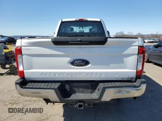 2018 Ford Super Duty F-250 SRW XL with VIN 1FT7W2B6XJEC73588, listed as a Copart auction lot 46824385 with 69,912 mi miles and Salvage Title. Bid and sale history available at carsss.com. Image 6.