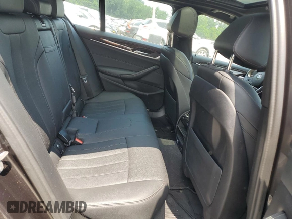 2021 BMW 5 Series 530i xDrive with VIN WBA13BJ01MWW93568, listed as a Copart auction lot 61368935 with 107,638 mi miles and Salvage title. Bid and sale history available at DreamBid. Image 10.