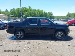 2013 Honda Ridgeline Sport z VIN 5FPYK1F73DB010222, wystawiony jako IAAI lot #42296796 z przebiegiem 179 476 mil mil oraz . Historia ofert i sprzedaży dostępna na DreamBid. Obrazek 13.