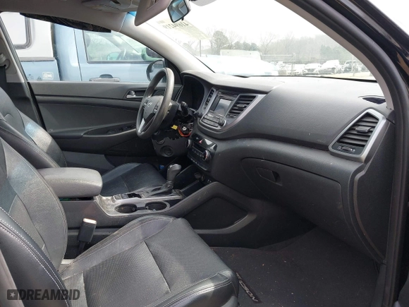 2016 Hyundai Tucson SE with VIN KM8J3CA44GU162730, listed as a IAAI auction lot 41694219 with 159,830 mi miles. Bid and sale history available at carsss.com. Image 5.