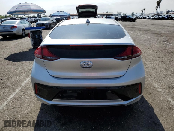 2017 Hyundai Ioniq Blue z VIN KMHC65LC0HU031537, wystawiony jako Copart lot #52194305 z przebiegiem 62 796 mil mil oraz Szkoda całkowita • Salvage title. Historia ofert i sprzedaży dostępna na DreamBid. Obrazek 6.
