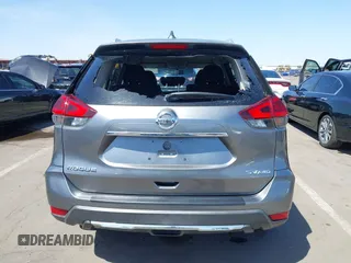 2018 Nissan Rogue SV with VIN KNMAT2MVXJP555608, listed as a IAAI auction lot 41980026 with 127,909 mi miles and . Bid and sale history available at carsss.com. Image 17.