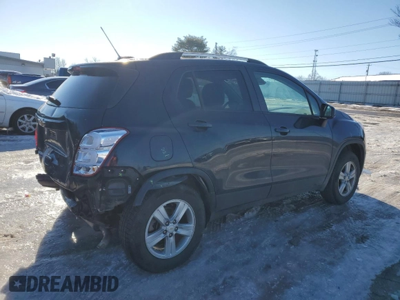 2021 Chevrolet Trax LT with VIN KL7CJPSB3MB321393, listed as a Copart auction lot 88495325 with 81,720 mi miles and Salvage Title. Bid and sale history available at carsss.com. Image 3.