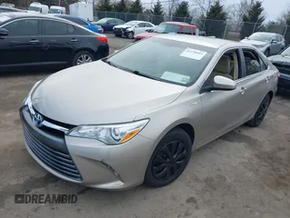 2017 Toyota Camry Hybrid LE with VIN 4T1BD1FK1HU213812, listed as a IAAI auction lot 41730565 with 67,706 mi miles. Bid and sale history available at carsss.com. Image 17.