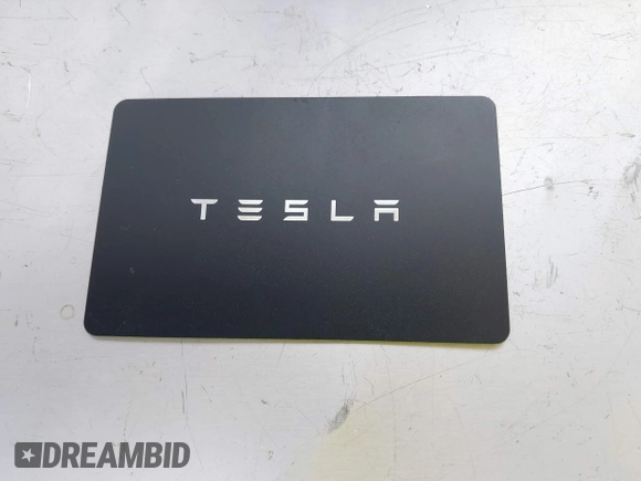 2018 Tesla Model 3 Long Range Battery z VIN 5YJ3E1EB3JF187543, wystawiony jako IAAI lot #41879169 z przebiegiem 74 144 mil mil oraz . Historia ofert i sprzedaży dostępna na DreamBid. Obrazek 11.