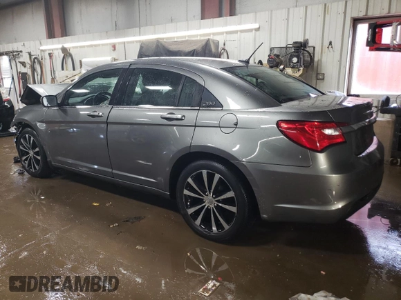 2013 Chrysler 200 Touring with VIN 1C3CCBBB5DN552931, listed as a Copart auction lot 47372985 with Not Provided miles and Salvage Title. Bid and sale history available at carsss.com. Image 2.