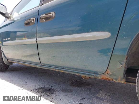 2001 Dodge Caravan with VIN 1B8GP25B21B100862, listed as a IAAI auction lot 41824849 with 159,930 mi miles and . Bid and sale history available at DreamBid. Image 12.
