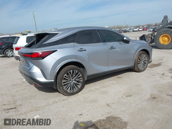 2023 Lexus RX 350 z VIN JTJCHMAA0P2005263, wystawiony jako IAAI lot #40102658 z przebiegiem Nie podano mil oraz . Historia ofert i sprzedaży dostępna na DreamBid. Obrazek 4.
