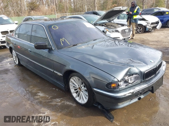 2001 BMW 7 Series 740iL with VIN WBAGH83491DP28749, listed as a IAAI auction lot 41440556 with 198,734 mi miles. Bid and sale history available at carsss.com. Image 1.
